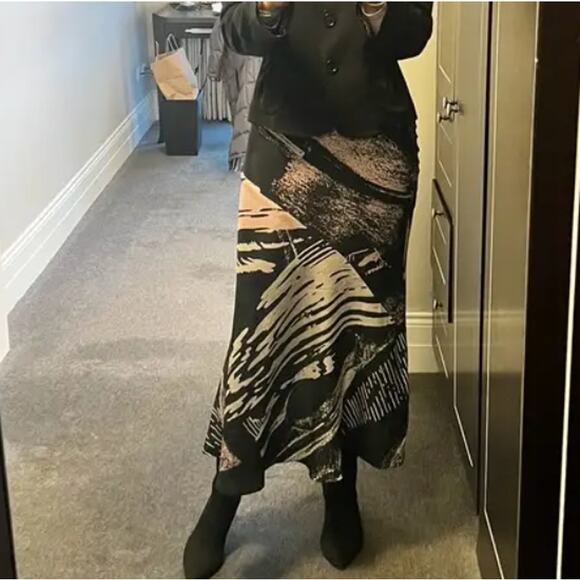 Untitled in Motion Black Bias Cut Midi Skirt XS Designer Career Abstract $262 - Picture 4 of 10